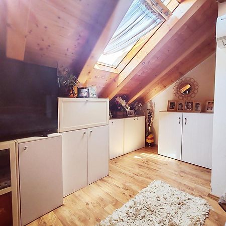Apartman Hygge Omiš Buitenkant foto