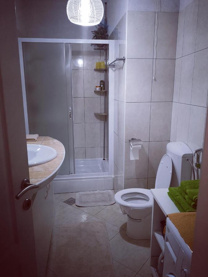 Apartman Hygge Omiš Buitenkant foto