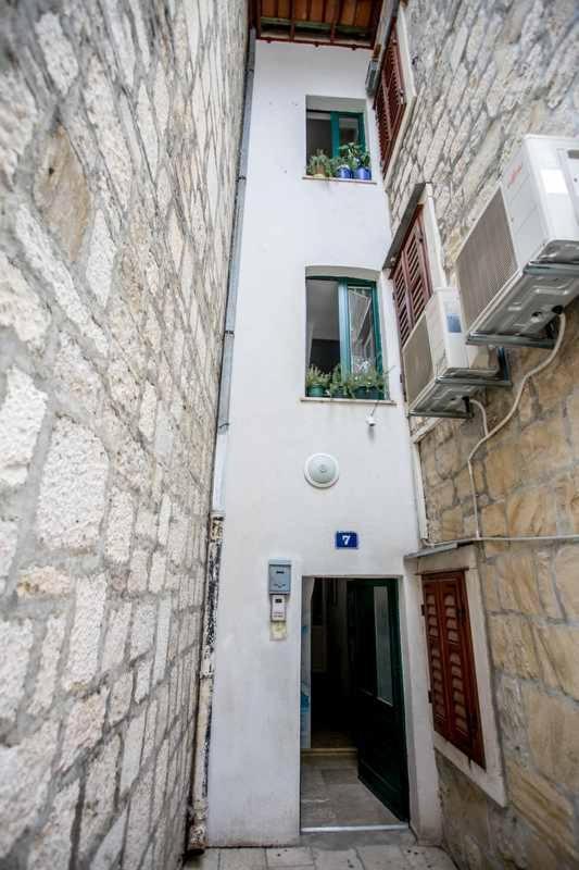 Apartman Hygge Omiš Buitenkant foto